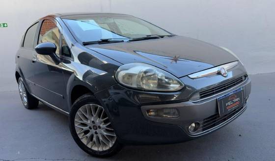 FIAT PUNTO 1.6 ESSENCE 16V FLEX 4P MANUAL FIAT PUNTO 1.6 ESSENCE 16V FLEX 4P MANUAL